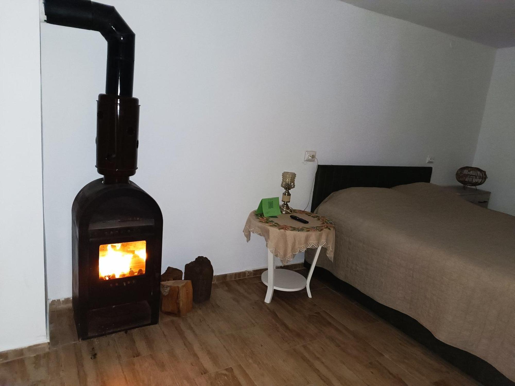 Casa Bunicilor Apartment Cisnadie ภายนอก รูปภาพ