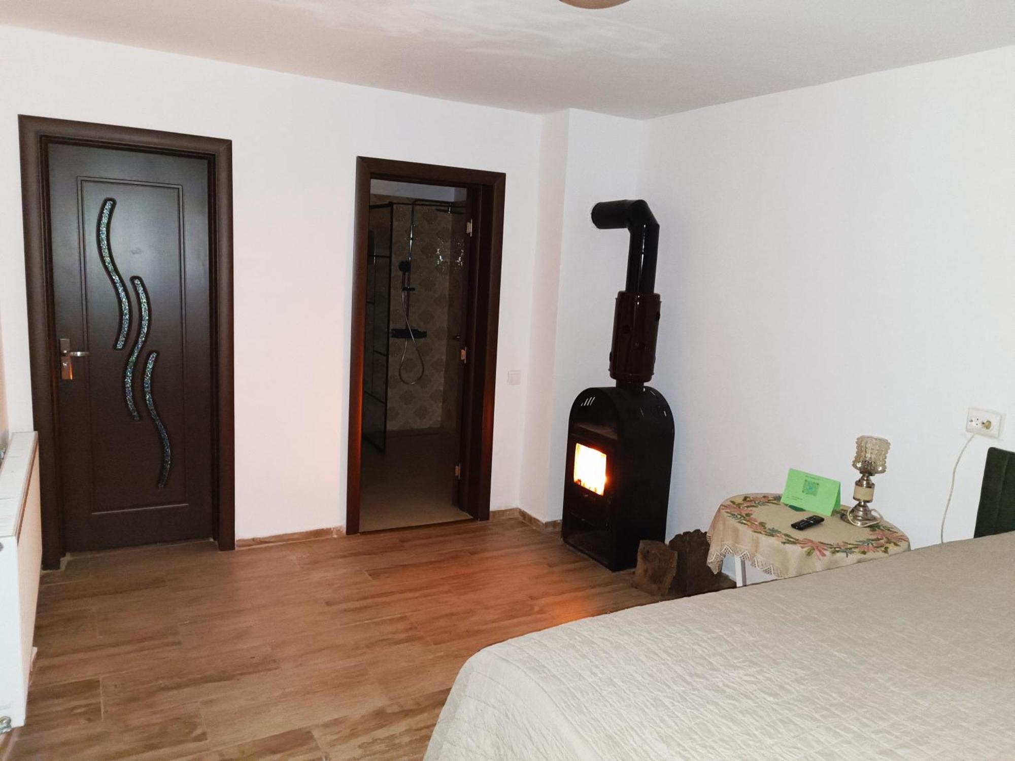 Casa Bunicilor Apartment Cisnadie ภายนอก รูปภาพ